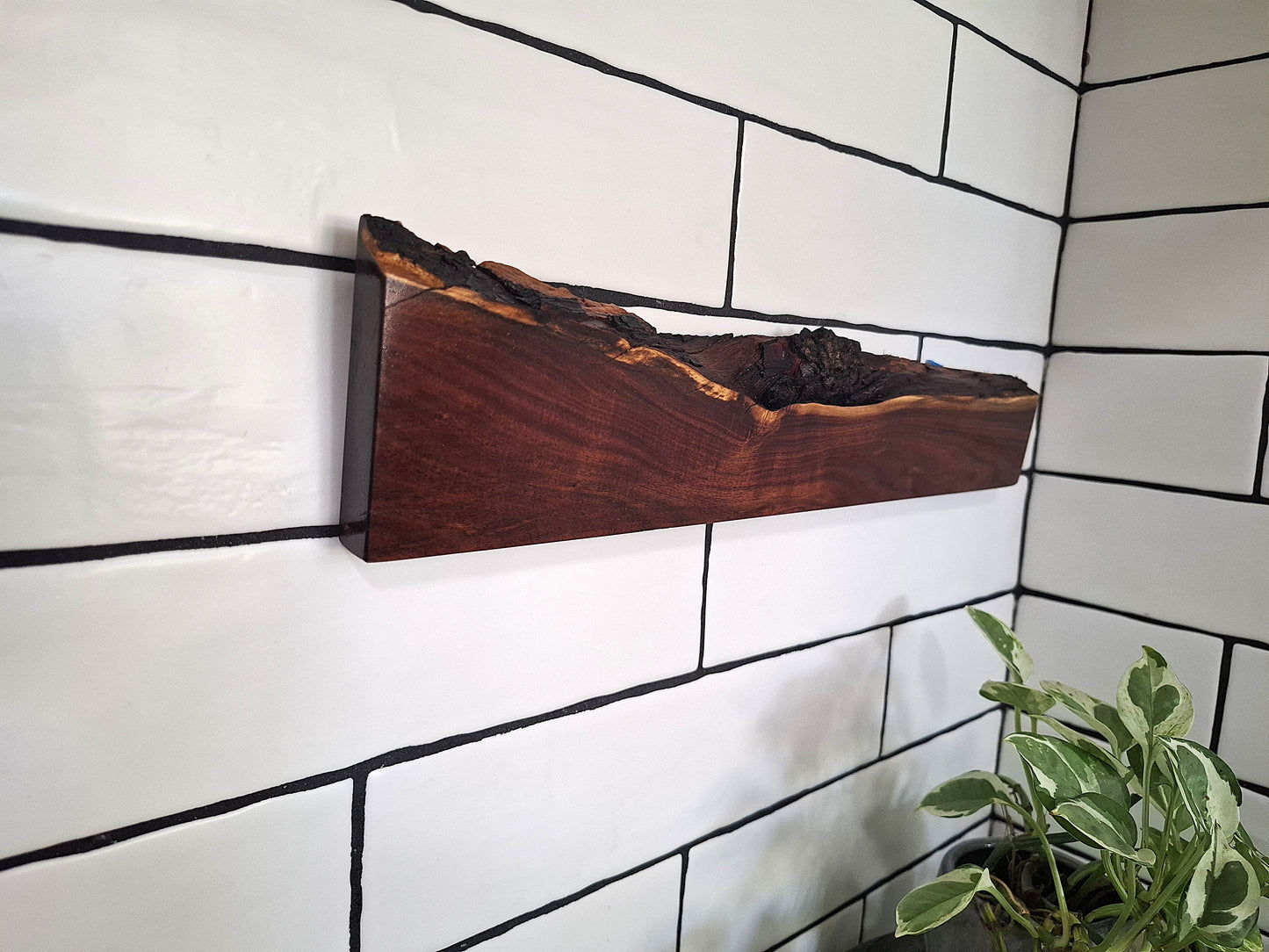 Magnetic Wooden Knife Holder, Handmade Knife Rack, Wall-Mounted Knife Strip