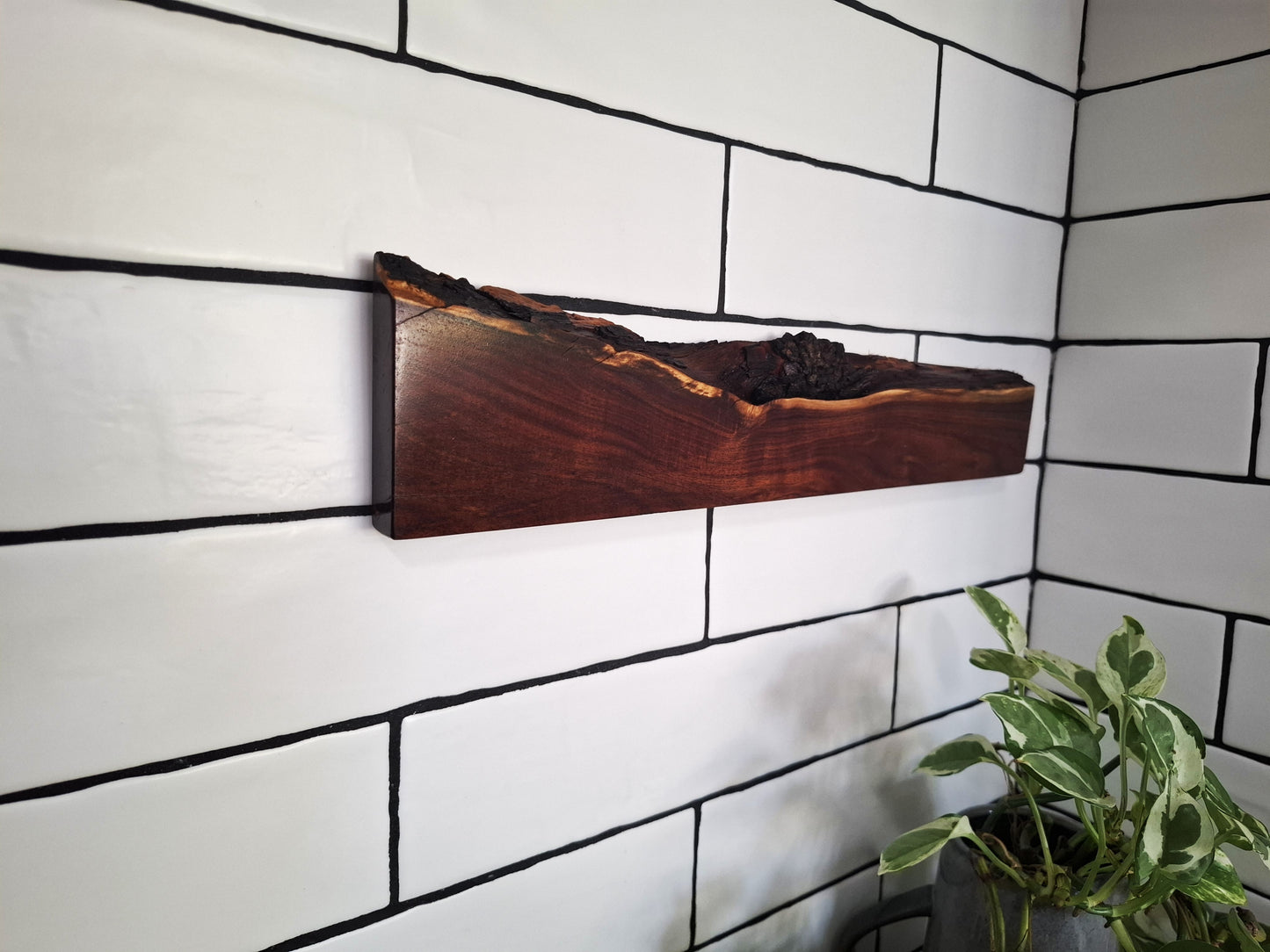 Magnetic Wooden Knife Holder, Handmade Knife Rack, Wall-Mounted Knife Strip