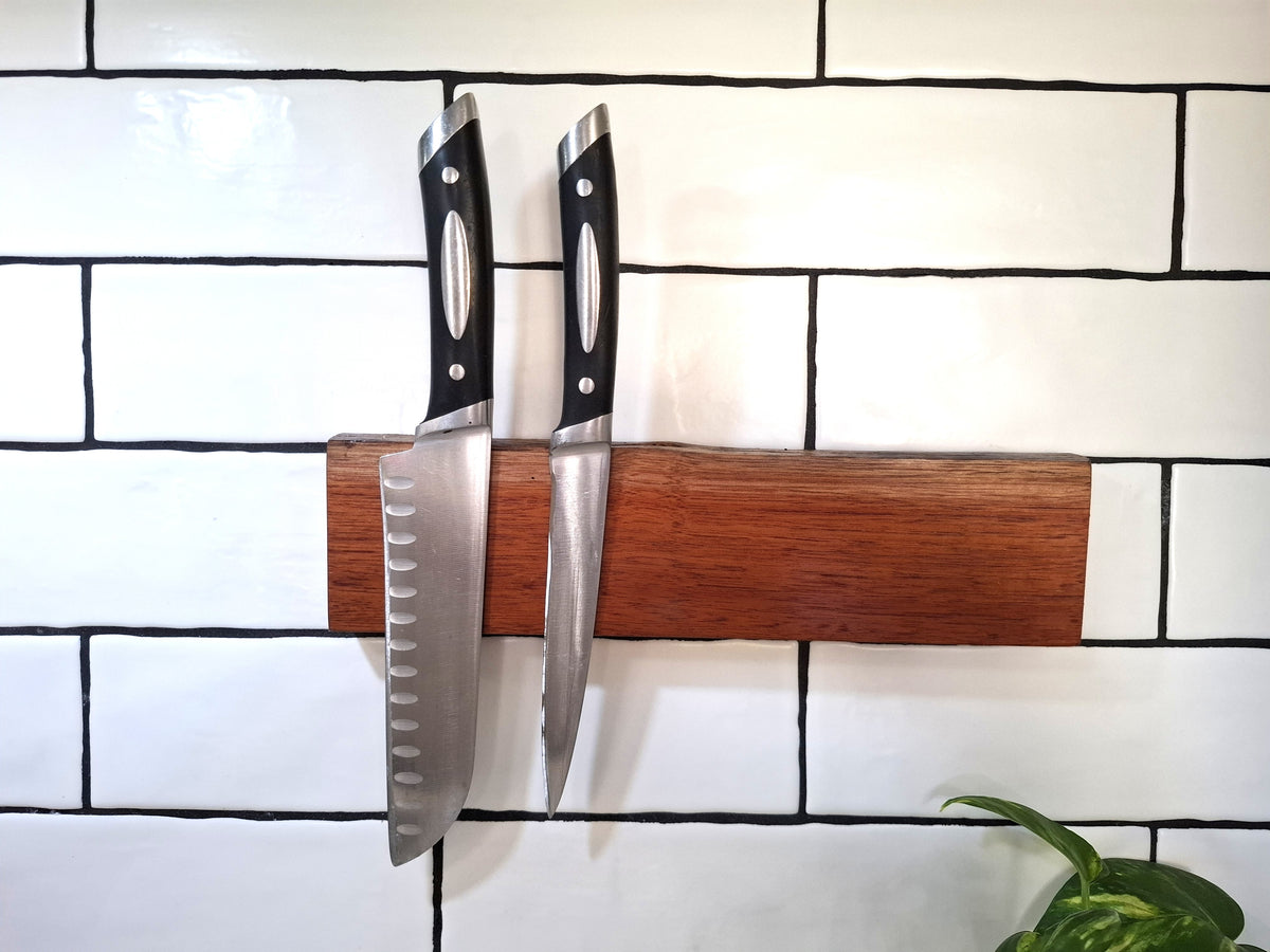Handmade Wooden Magnetic Knife Holder: Wall-Mounted Kitchen Storage