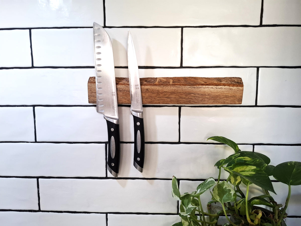 Handmade Wooden Magnetic Knife Holder: Wall-Mounted Kitchen Storage