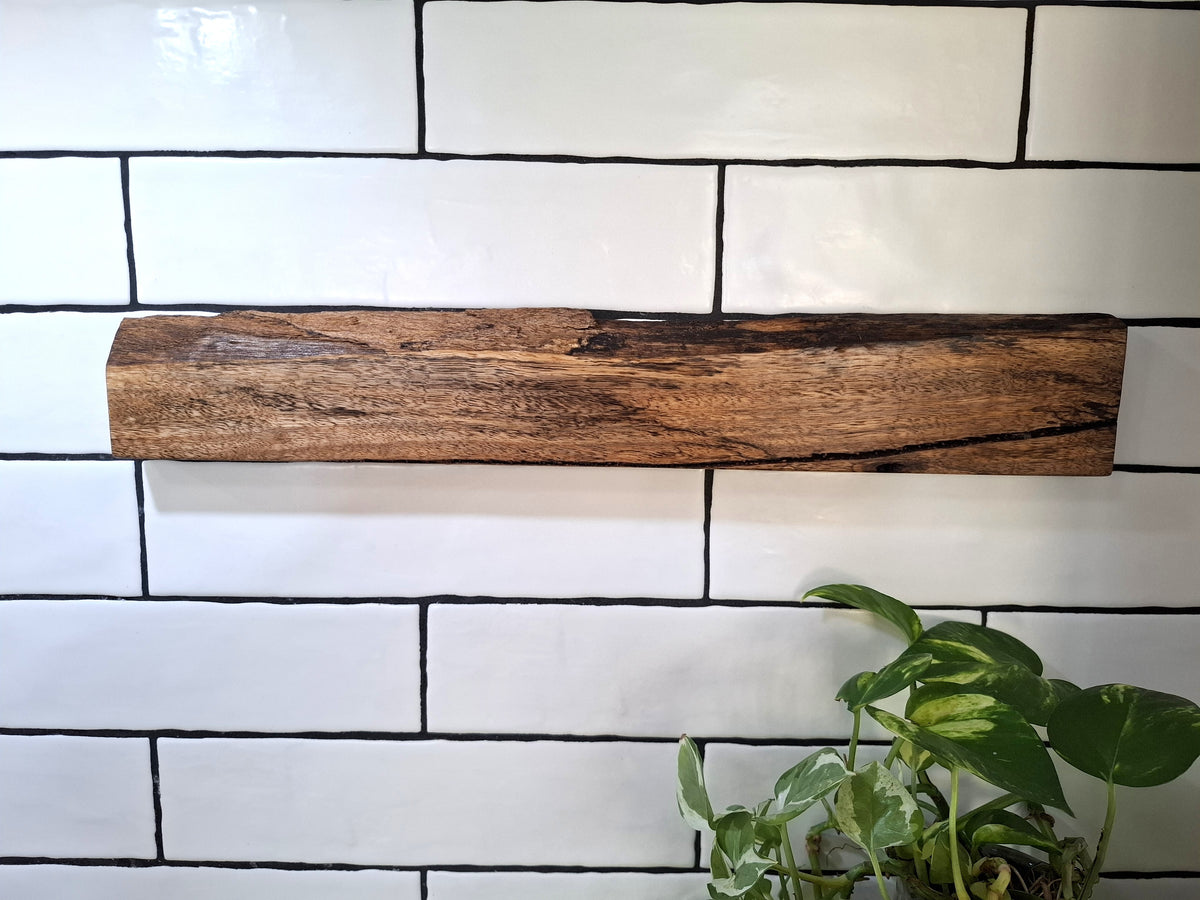 Handmade Wooden Magnetic Knife Holder: Wall-Mounted Kitchen Storage
