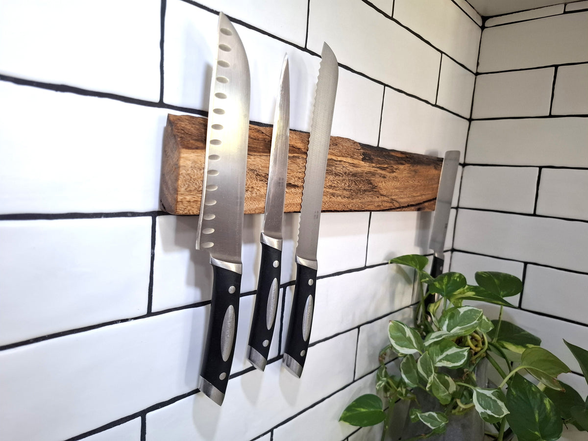 Handmade Wooden Magnetic Knife Holder: Wall-Mounted Kitchen Storage