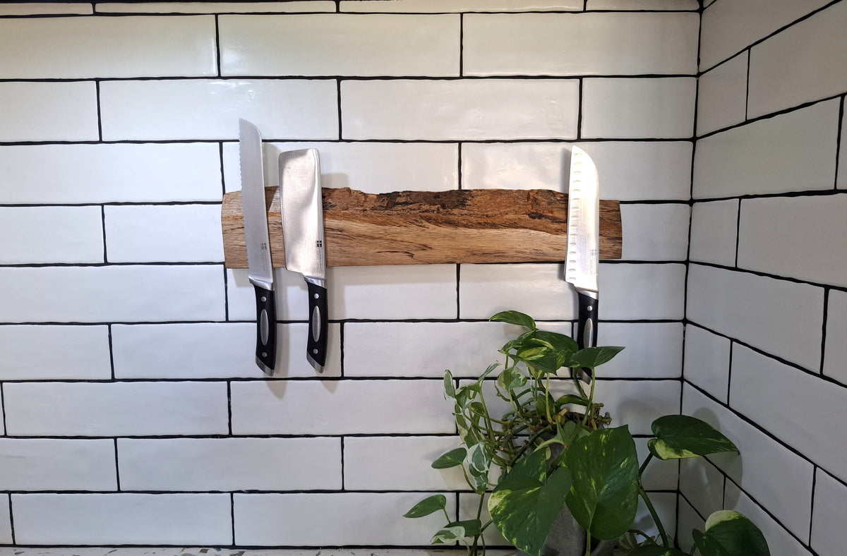 Handmade Wooden Magnetic Knife Holder: Wall-Mounted Kitchen Storage