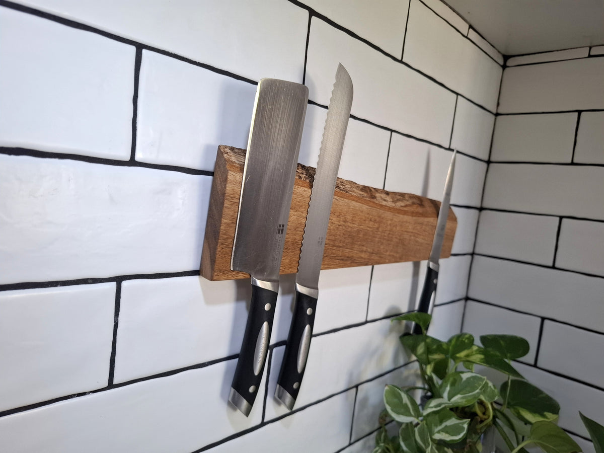 Handmade Wooden Magnetic Knife Holder: Wall-Mounted Kitchen Storage