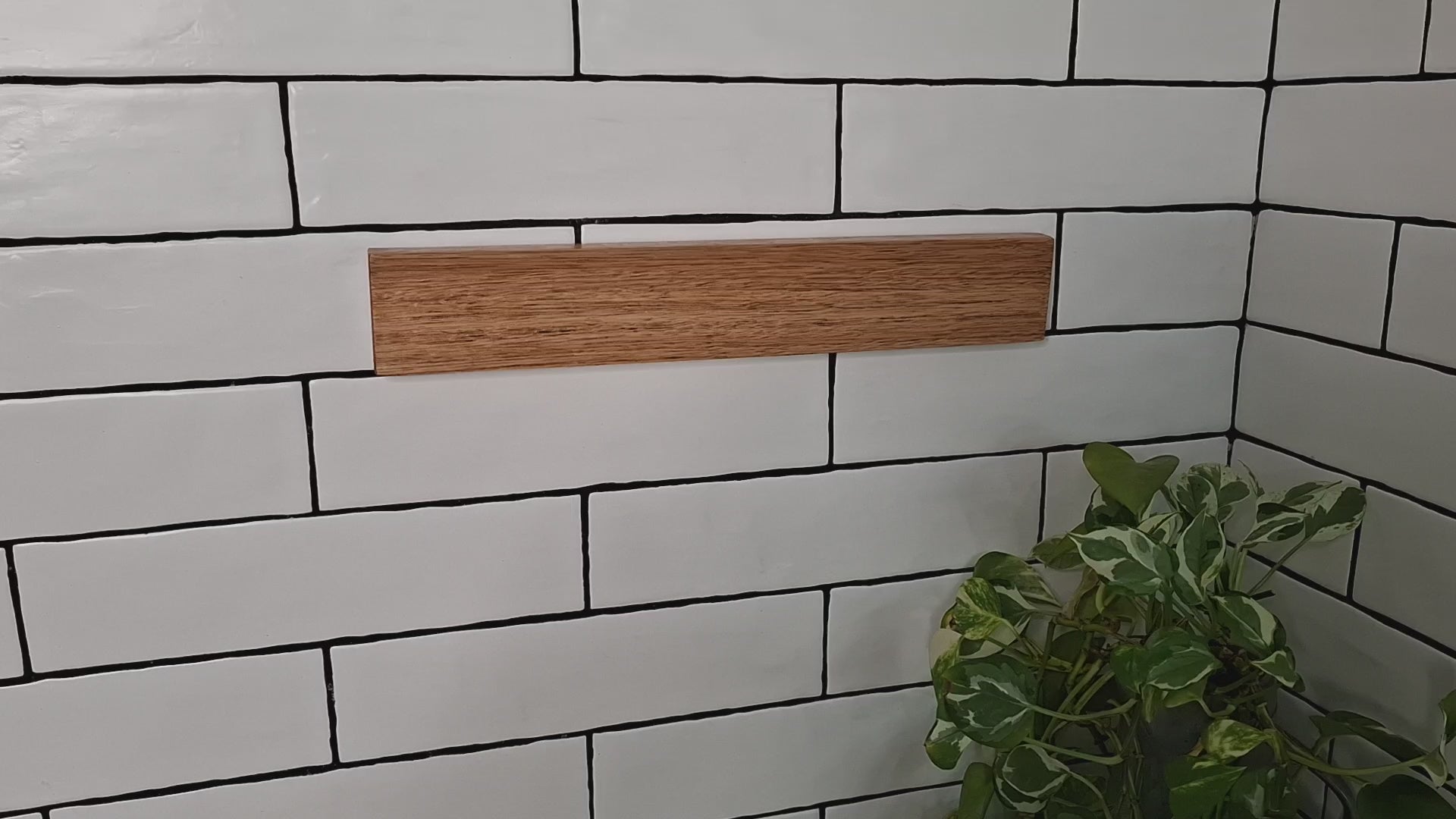 Wall mounted magnetic knife holder